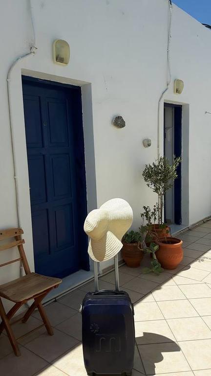 Pavlos Rooms Livadia  Exterior foto