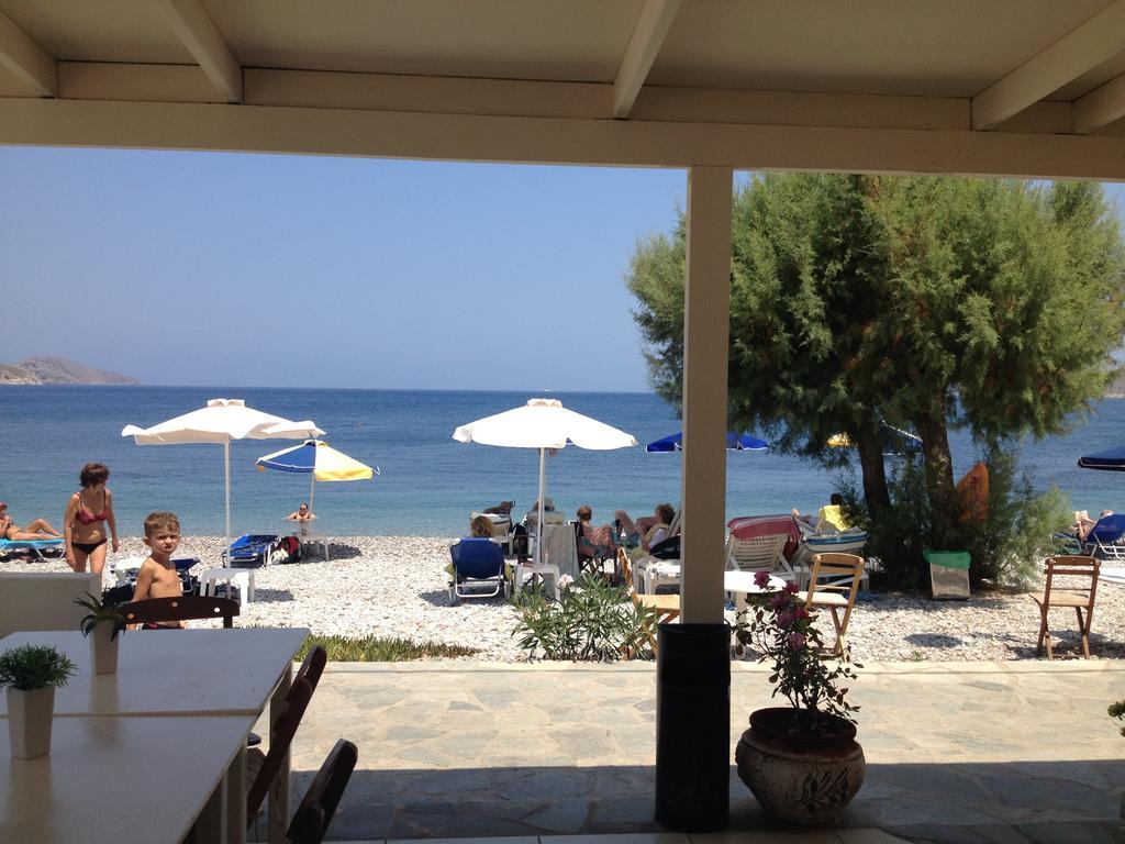 Pavlos Rooms Livadia  Exterior foto